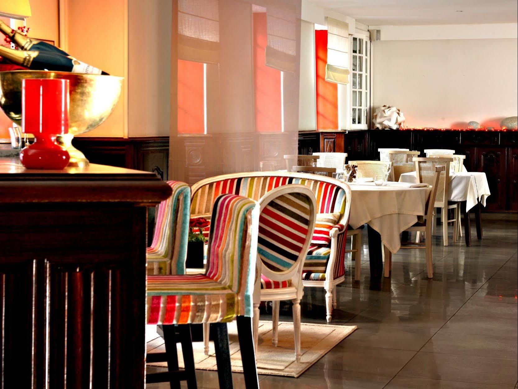 Hotel De France - Restaurant L'Insolite 두아르느네 외부 사진